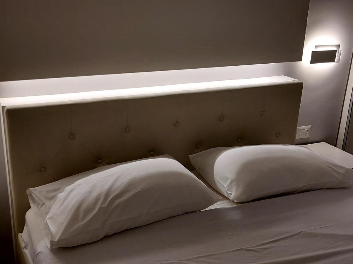 Duomo View Naples Bed and Breakfast Buitenkant foto